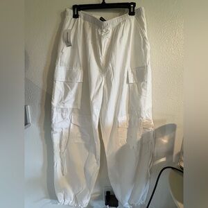 Aeropostale XL White Cargo Pants